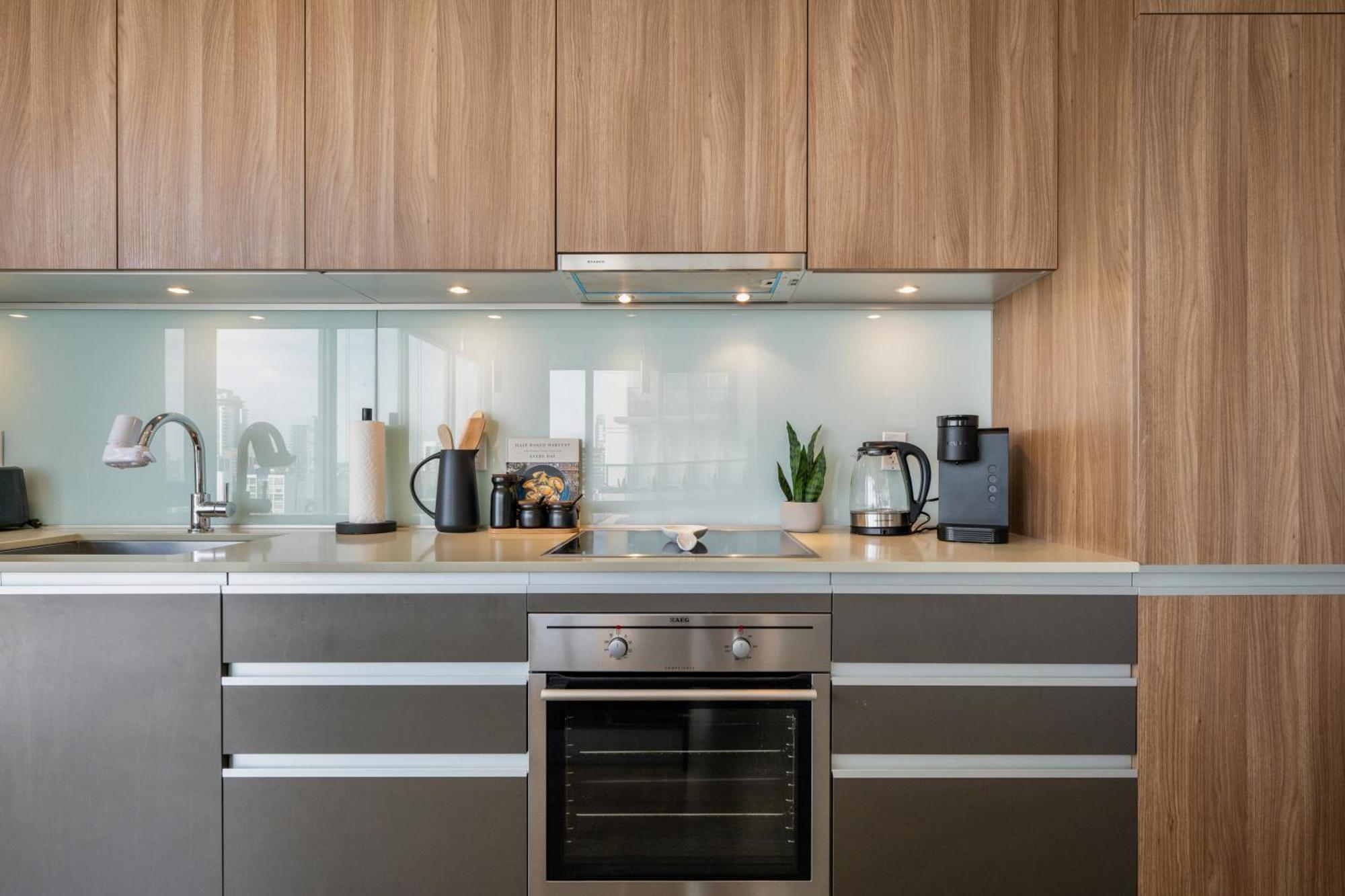 Modern Suite Calgary Downtown 5 Min Walk Stampede ภายนอก รูปภาพ
